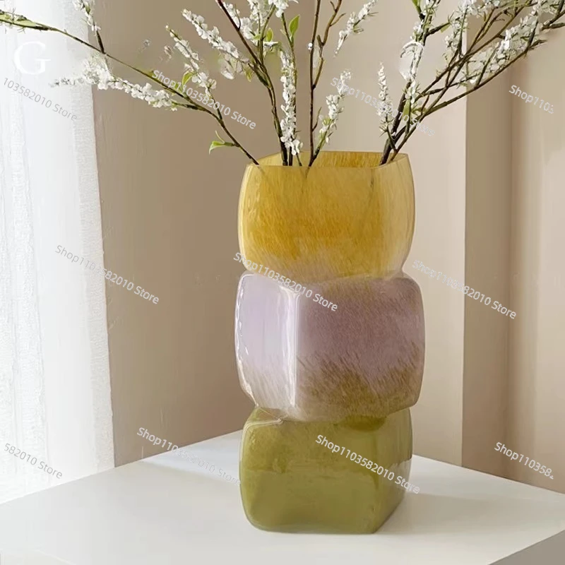 

Стеклянная ваза «Дофаминовое настроение» — уникальный глазурованный декор для эмоционального благополучия и роскоши