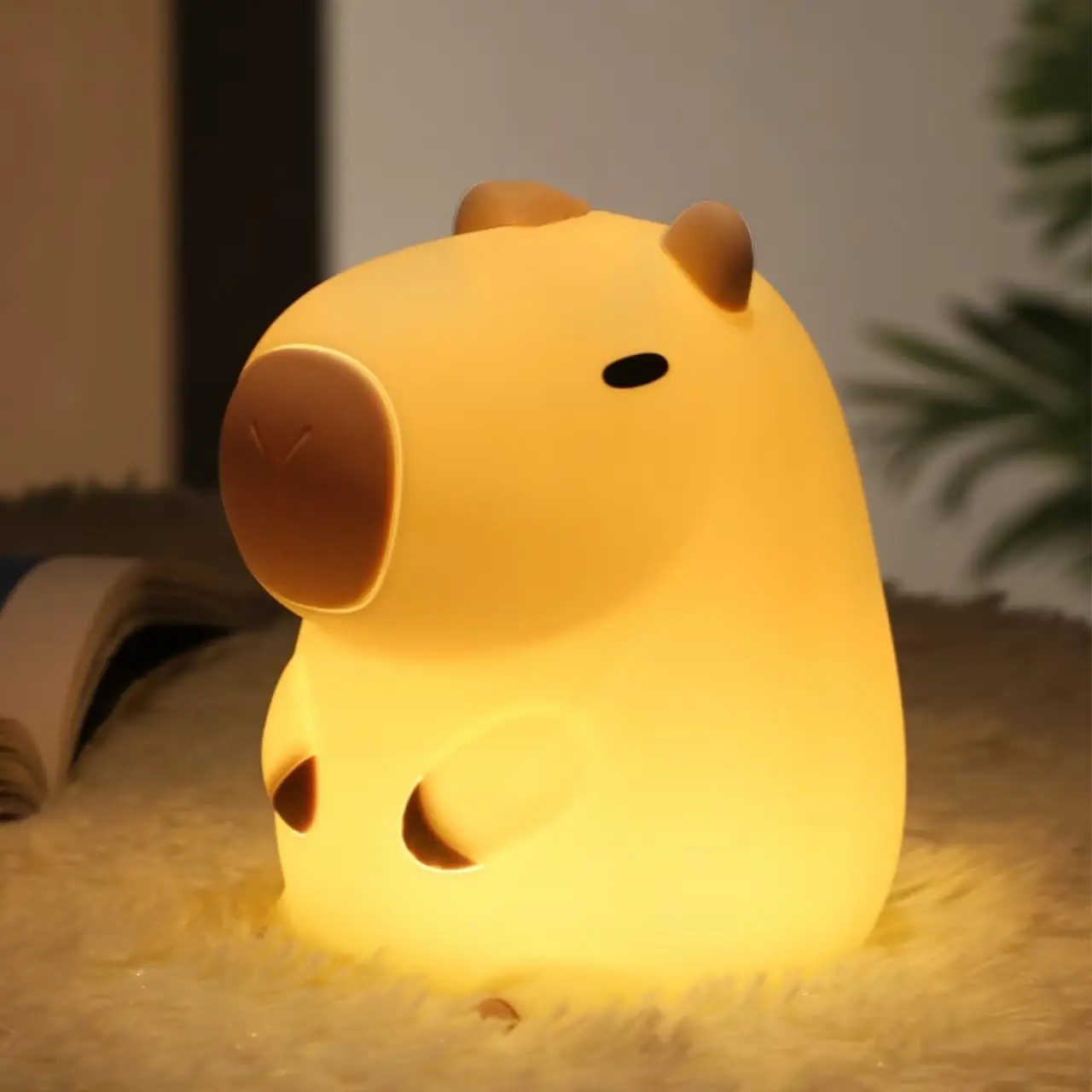 

Creative Capybara Night Light, Cute Animal Silicone Lamp,Kids Bedside Sleep Light Gift for Children Nursery BedroomAmbient Decor