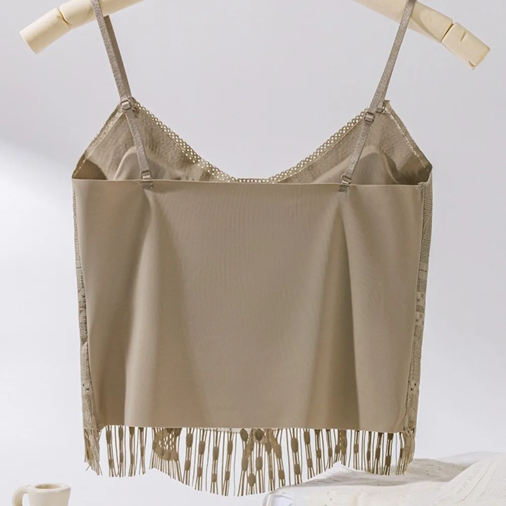 Camisola elegante con cojín para el pecho, camisola de seda helada con borlas de encaje, Tops cortos de Color sólido, chaleco con tirantes ajustado sin rastro para mujer