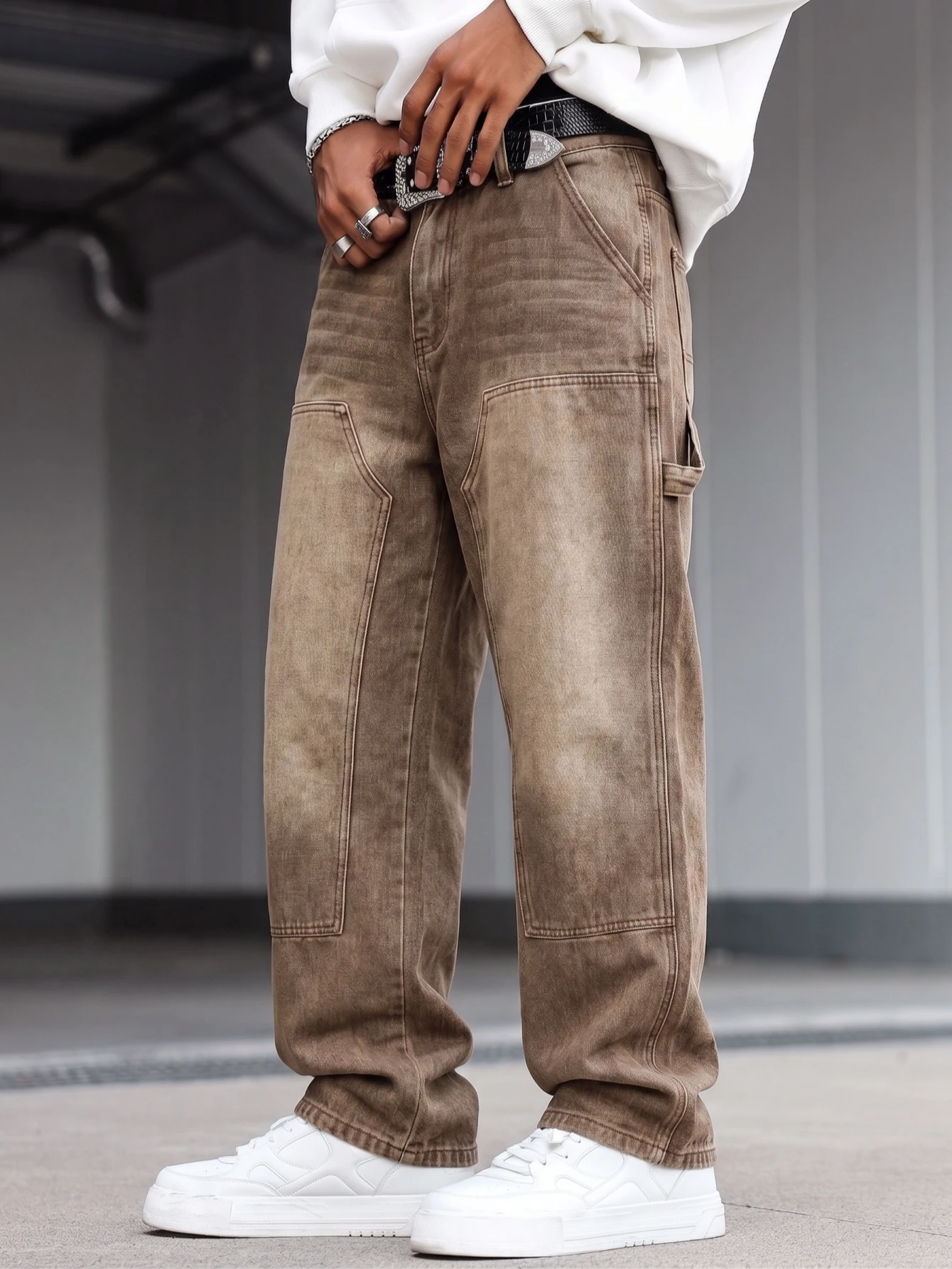 Men's Vintage Brown Washed Carpenter Jeans ，Wide-Leg Workwear Pants with Multiple Pockets