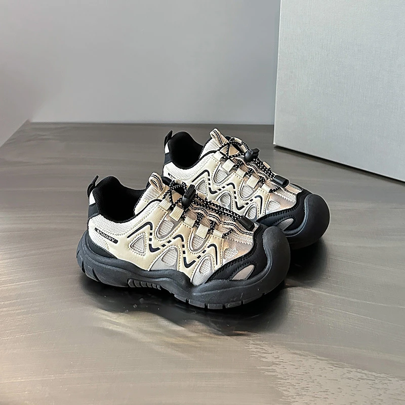 الأطفال أحذية رياضية غير رسمية للفتيات 2025 الخريف موضة جديدة الكورية نمط لينة أسفل المضادة للانزلاق تنوعا خارج أحذية رياضية