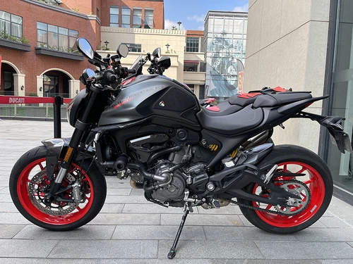 Imagen 2 del producto Para Ducati Monster 950 pasta de tanque de combustible velocidad pasta antideslizante Monster 937 pasta lateral almohadilla lateral de tracción de tanque de motocicleta nuevo