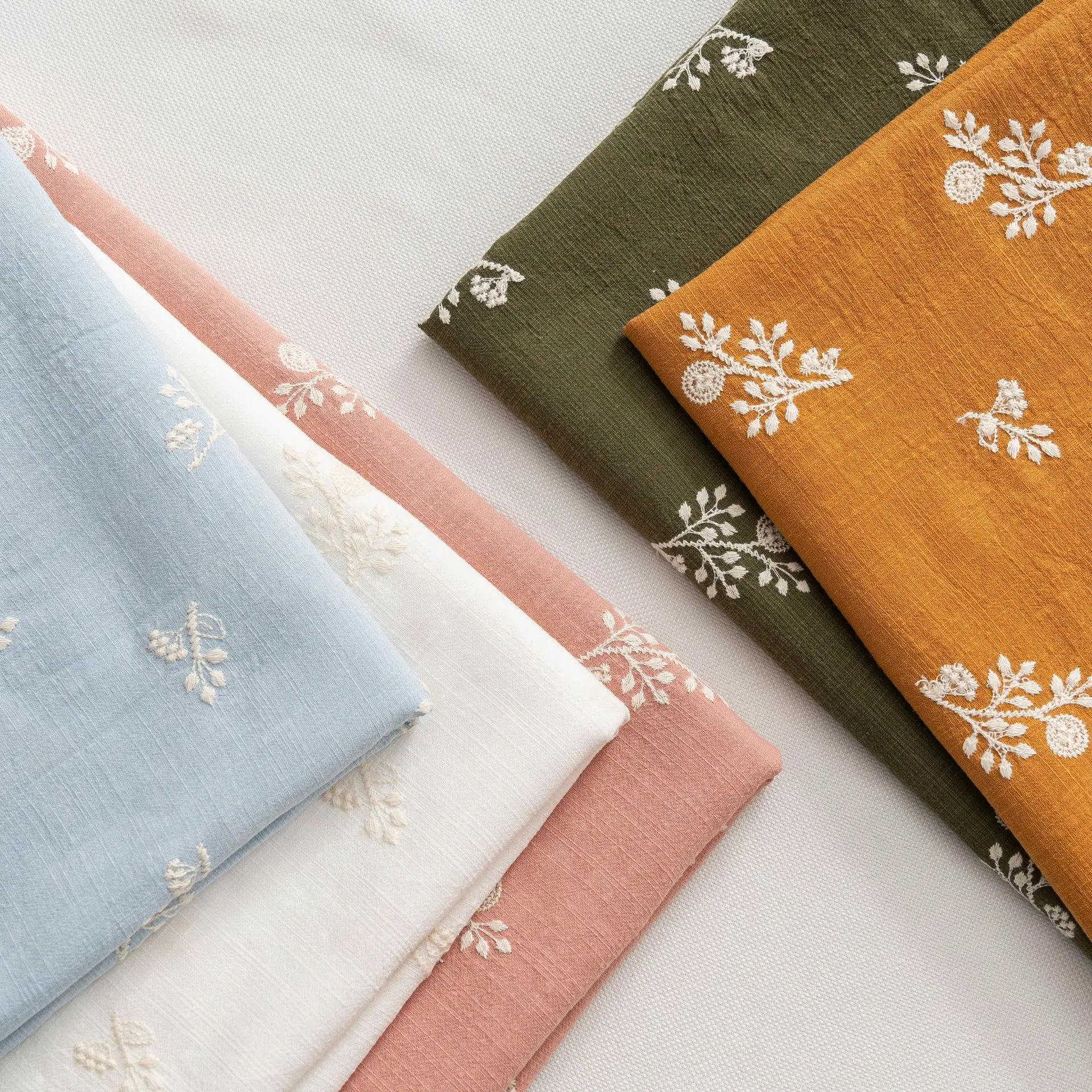 

Soft Thin Linen Cotton Fabric Small Floral Pure Natural Flax for Sewing Handmade Clothes Patchwork Fabric