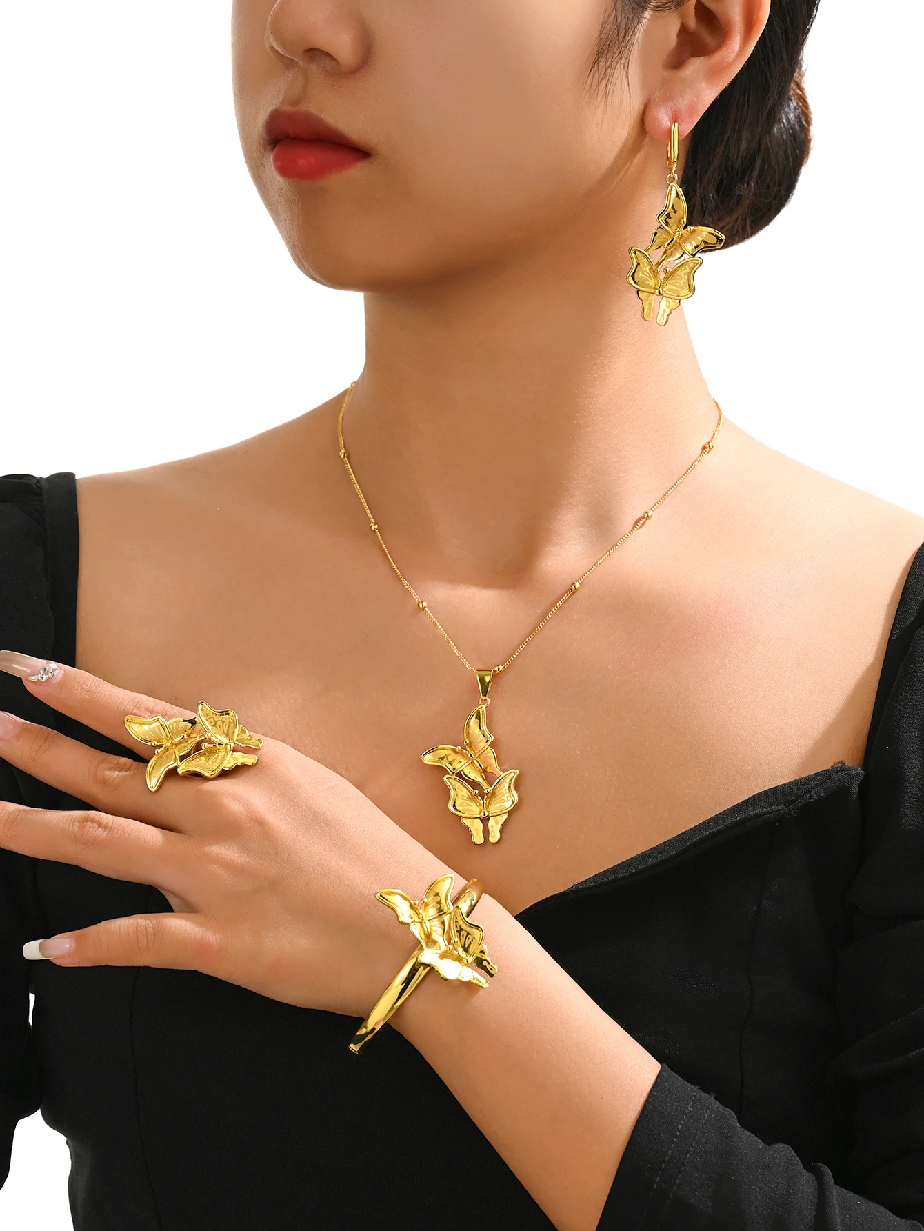 

5pcs/set Women's Elegant 18K Gold Plated Brass Butterfly Necklace Copper Jewelry Set for Wedding Party and Gift