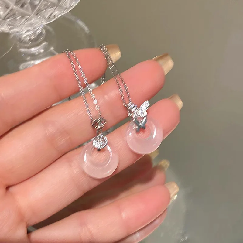 Jade Pendant Necklace Chinese Style Elegant Lightweight Gold Tone Chain Choker Length Premium Quality Jewelry Women