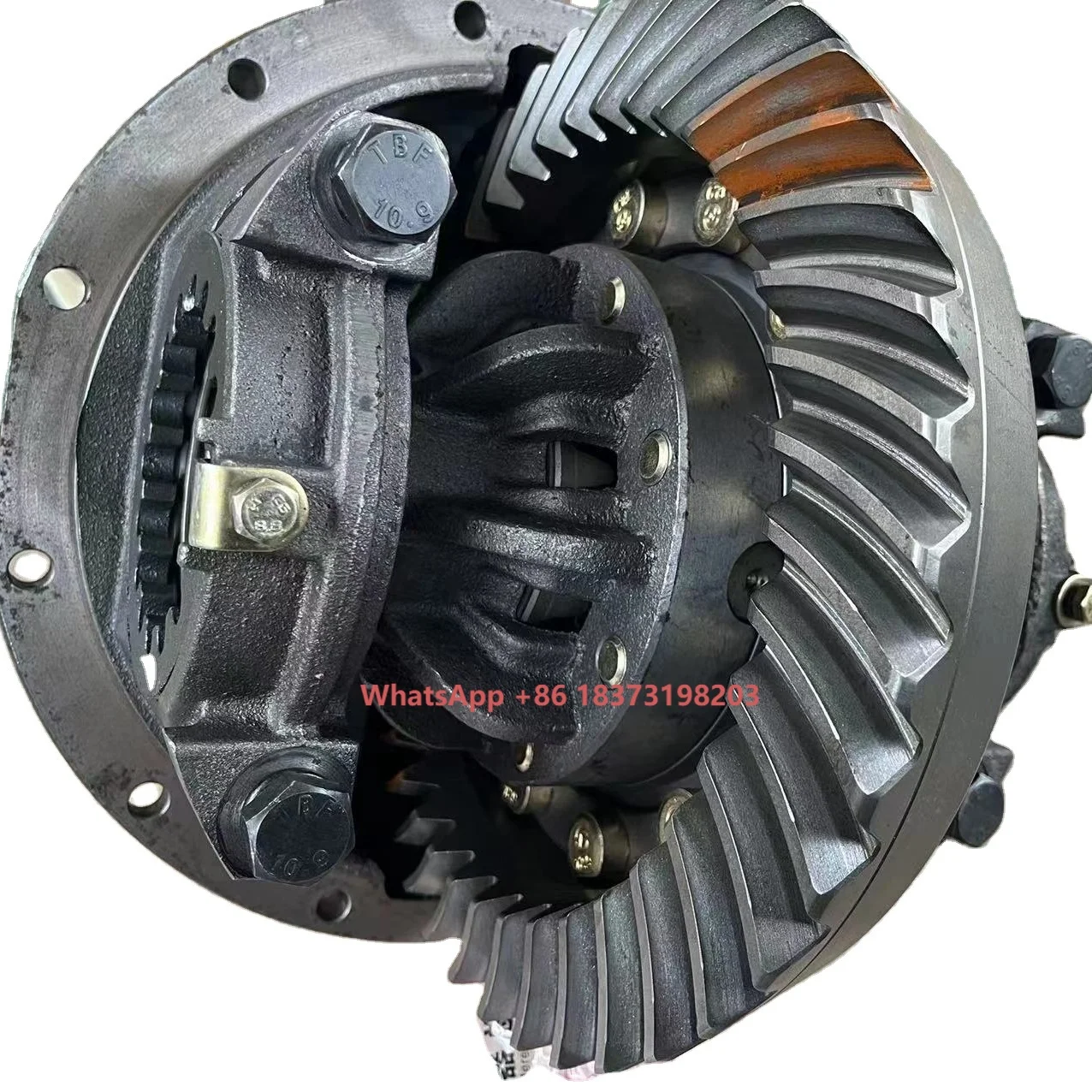 

High Quality Factory Price for JAC Truck Complete Differential Assembly HF6782 7X40 27Teeth