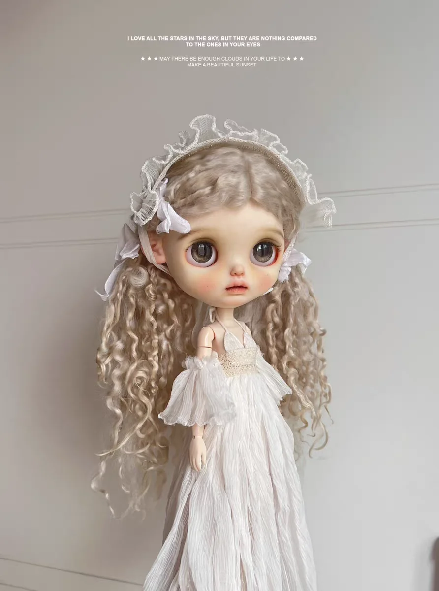 Blythe Doll Clothes OB24 azone 19 Joint Wearable Retro Long Skirt White+Lace Headwear Two Piece Set for Women's New Product