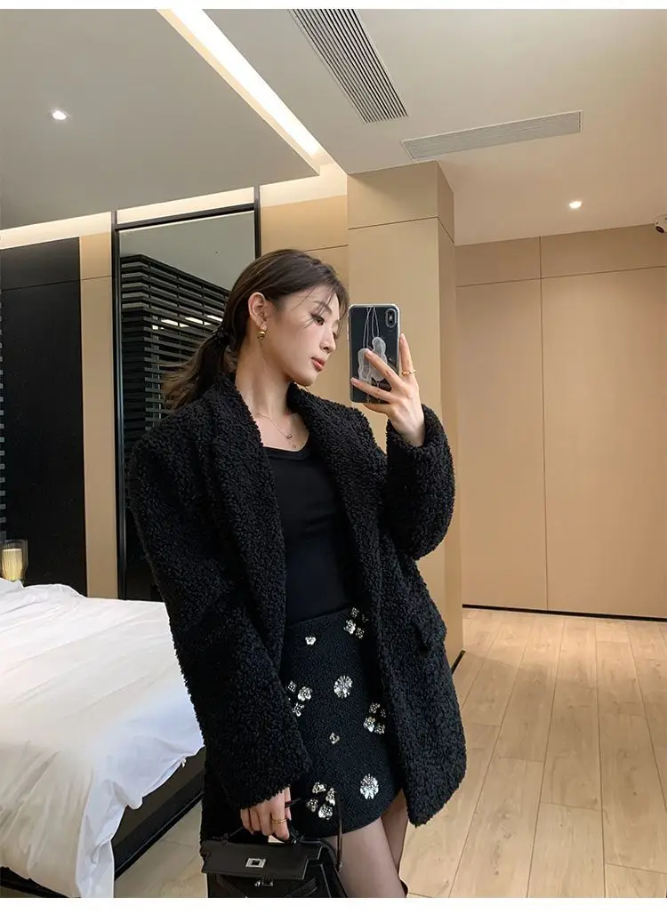 Korean Style Sequined Beaded Mini Skirt Women Elegant Faux Woolen Sexy Bodycon Skirt Fashion Chic Fall Winter Commuter Skirt