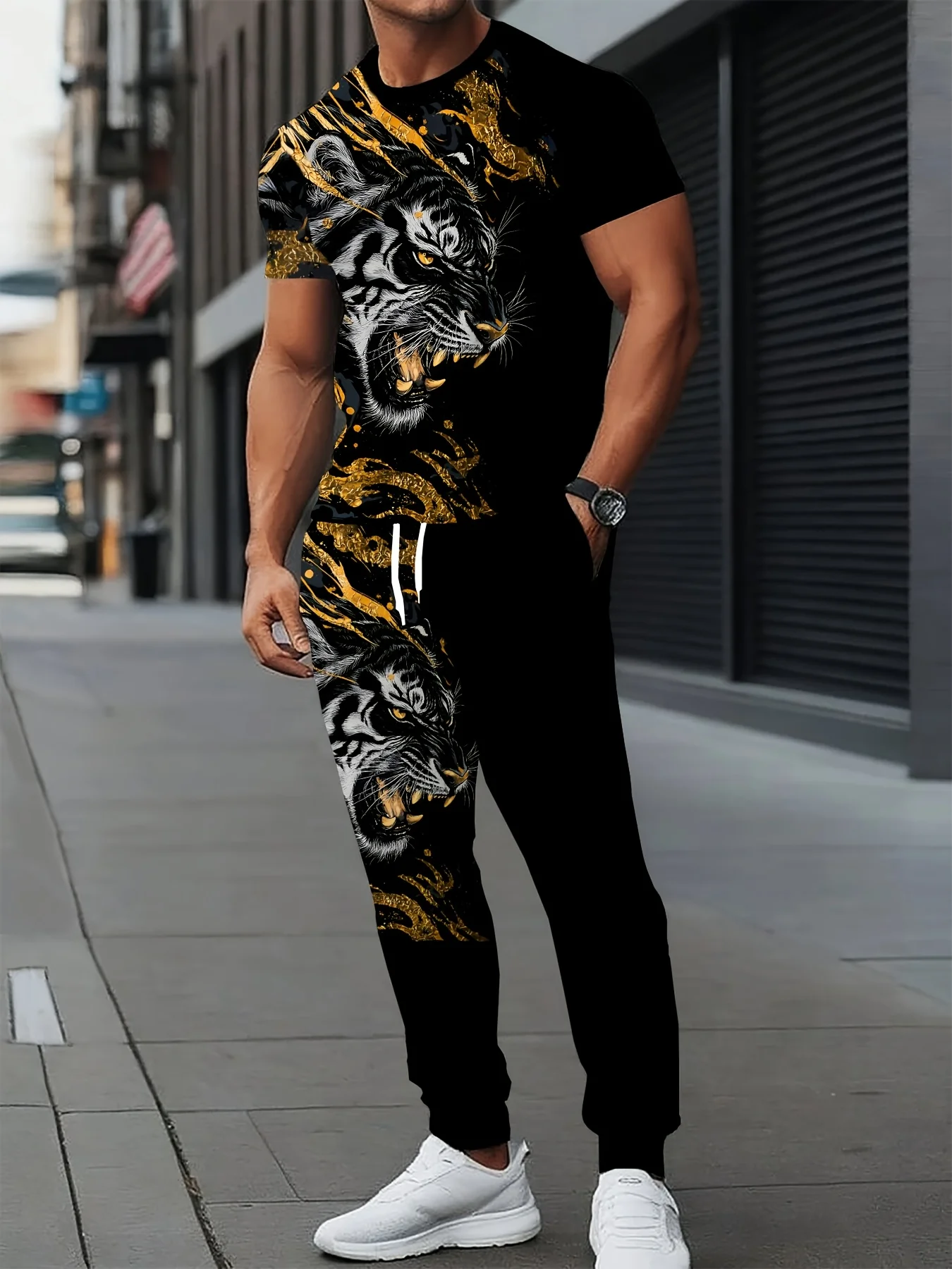 Summer fashion men's tiger roar print breathable and comfortable round neck T-shirt and pants set outdoor high street clothing