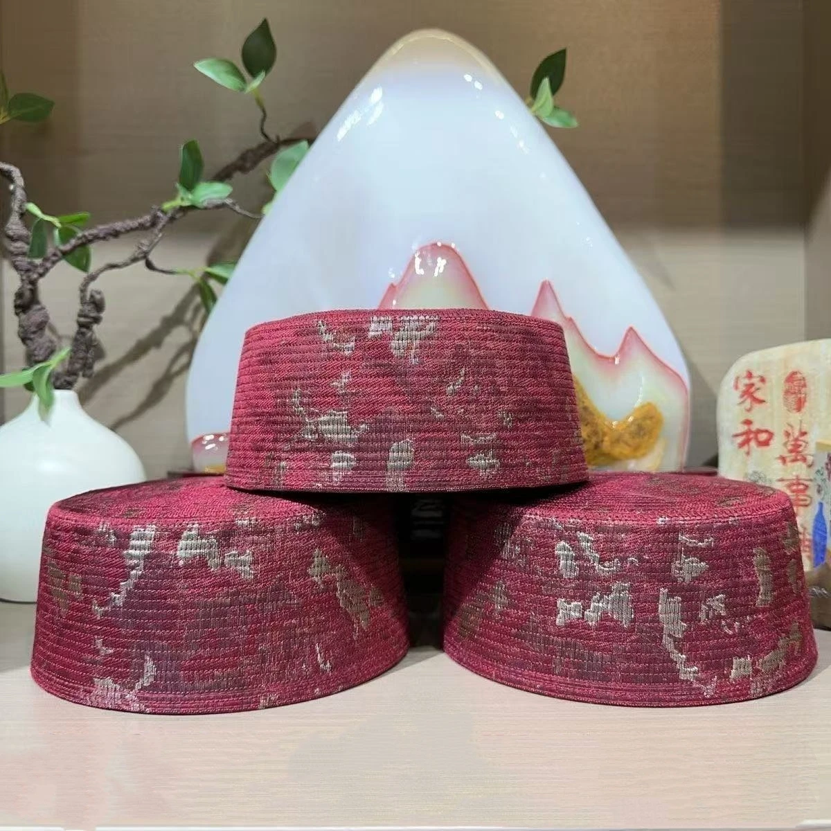 

Free Shipping Muslim Caps For Men Clothing Prayer Hat Islamic Taqiyah Kufi Tax Products Kippa Turkish Modern Polyester 03624