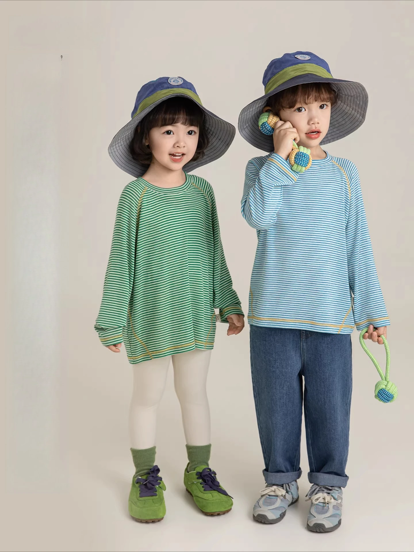 

Футболка для девочек Eco-Breath Stripe AI GrowthFit, коллекция Весна 2026, цвет Midnight Greenhouse, для детей 3-12 лет