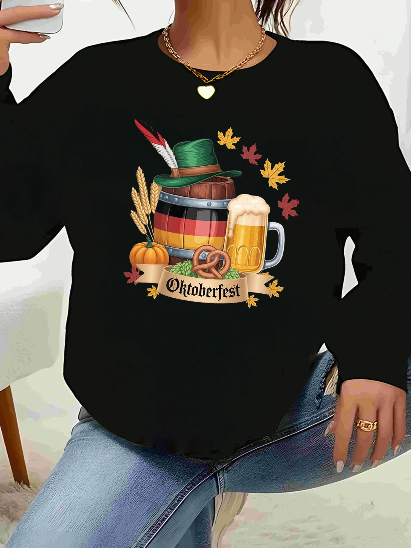 Oktoberfest Beer Barrel Print Pullover Sweatshirt, Casual Long Sleeve Top for Women