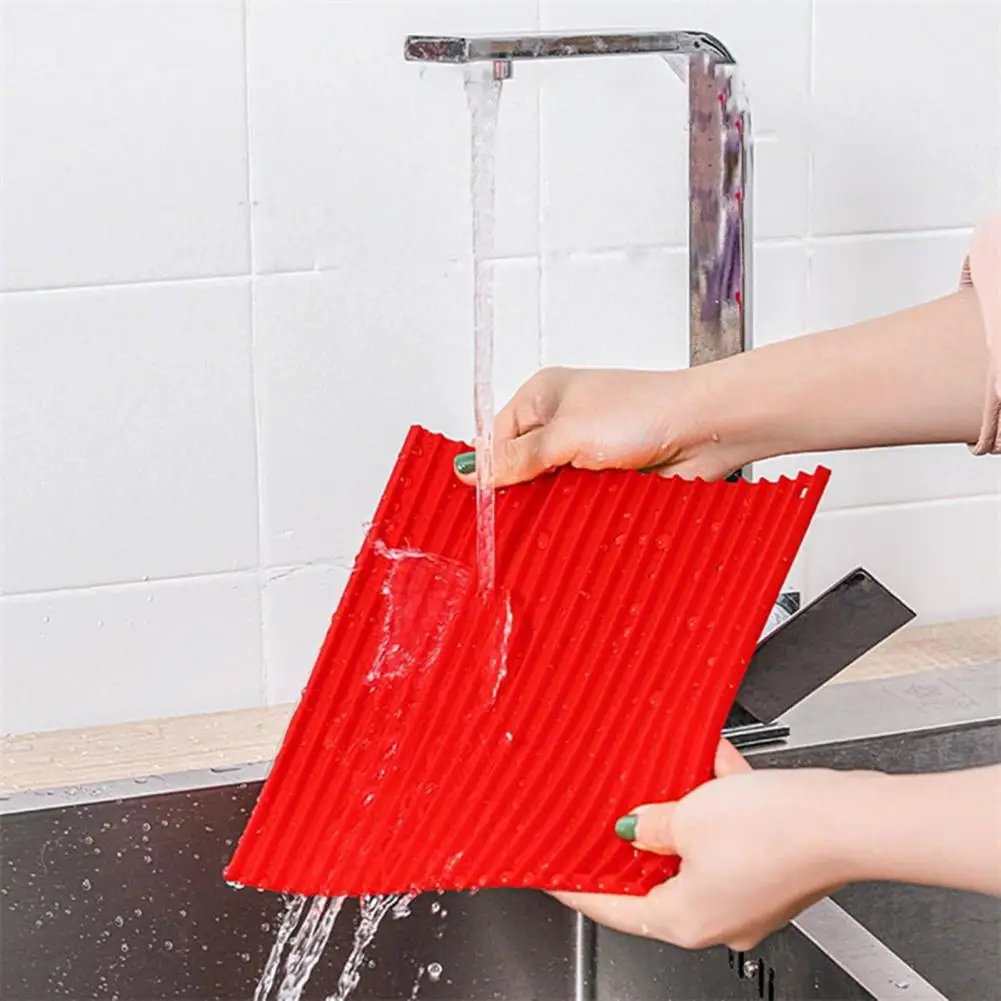 Hand Rolled Sushi Mold Silicone Sushi Rolling Mat with Bamboo Pattern Non-stick Reusable Sushi Maker for Homemade for Beginners