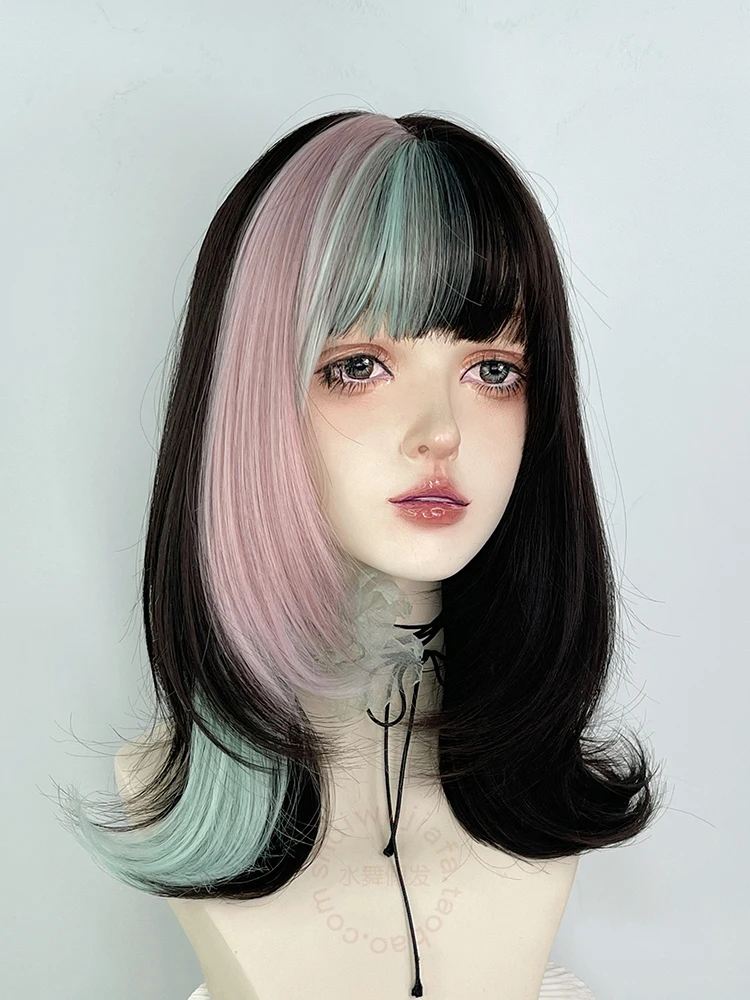 باروكة نسائية قصيرة مموجة باللون الوردي مع ألياف صناعية مقاومة للحرارة لوليتا كوسبلاي للهالوين وعيد الميلاد كاجوال جلام