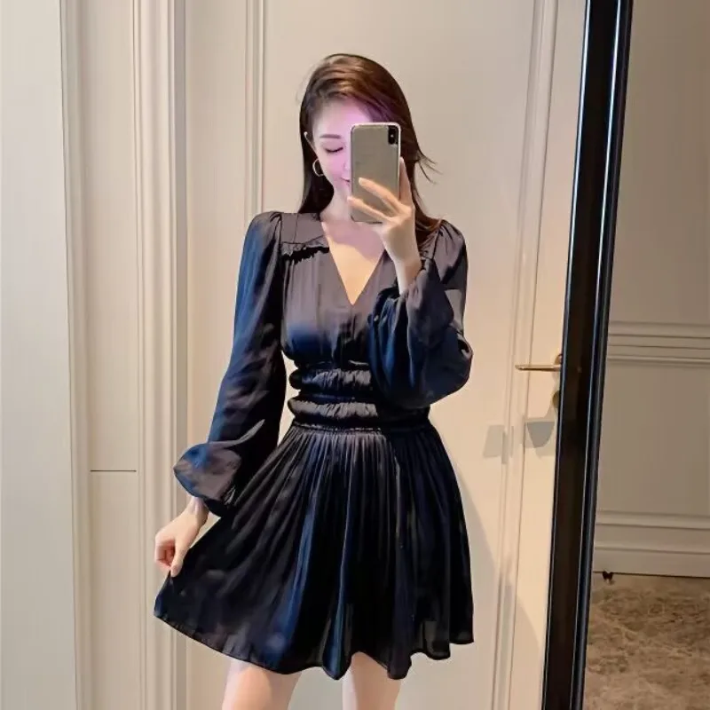 Vestido de mujer elegante de diseñador de lujo, tela de seda simulada con cuello en V para fiesta y vacaciones, ropa femenina glamurosa de Color sólido