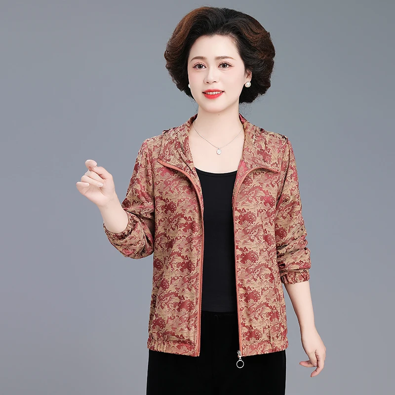 

Повседневный комплект: ветровка с капюшоном и куртка для женщин 40 лет, весенняя спортивная верхняя одежда для отдыха, пальто для женщин среднего и старшего возраста