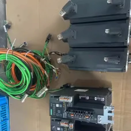 

Серводвигатель Siemens 1FL6044-1AF61-2LB1