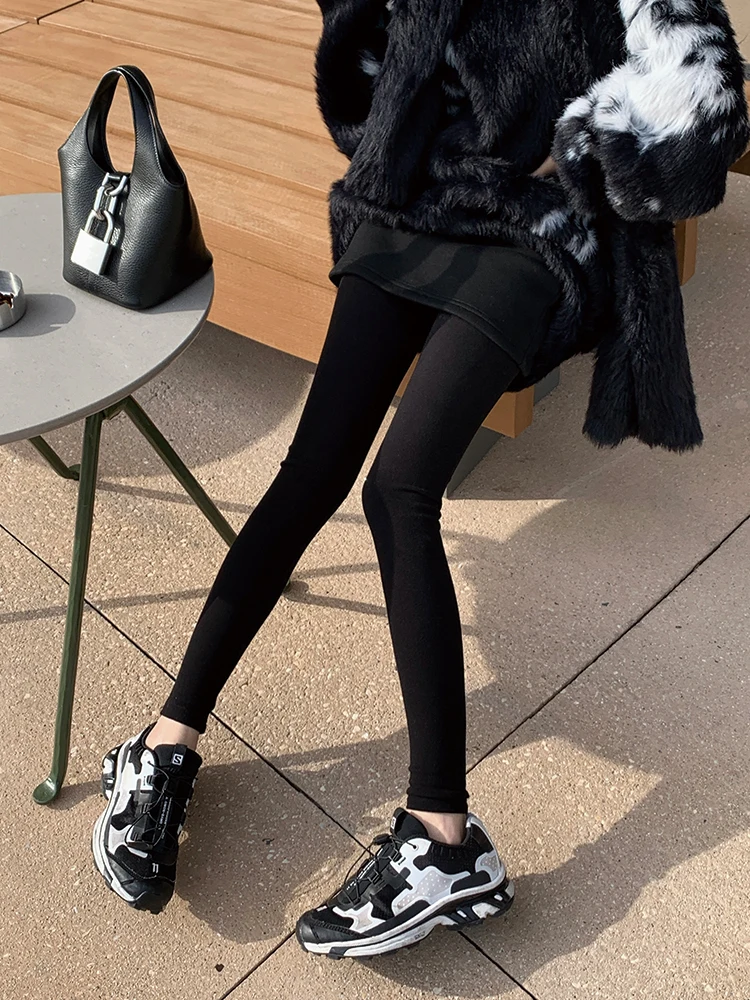 

Женские утепленные брюки-юбка IAMC Plus Slim Fit: универсальные, модные, зимние, с эффектом двухслойности