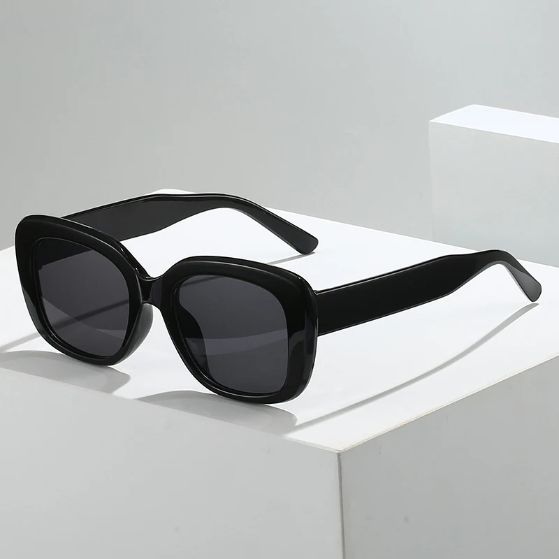 Vintage Trend Square Sunglasses Women Men Retro Fashion Luxury Sun Glasses Daily Go Out Shades Lady Man UV400 Protective Glasses