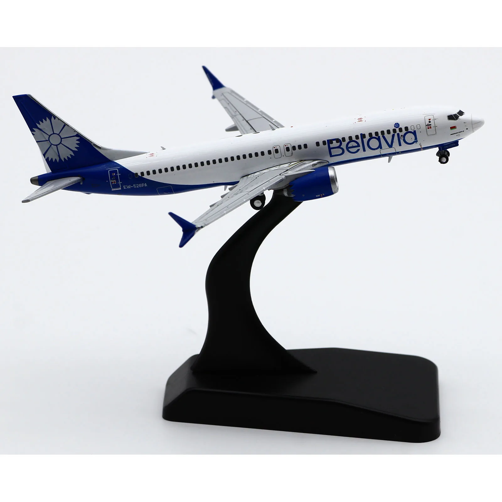 LH4247 Alloy Collectible Plane Gift JC Wings 1:400 Belavia Belarusian Airlines Boeing B737-8max Diecast Aircraft Model EW-528PA