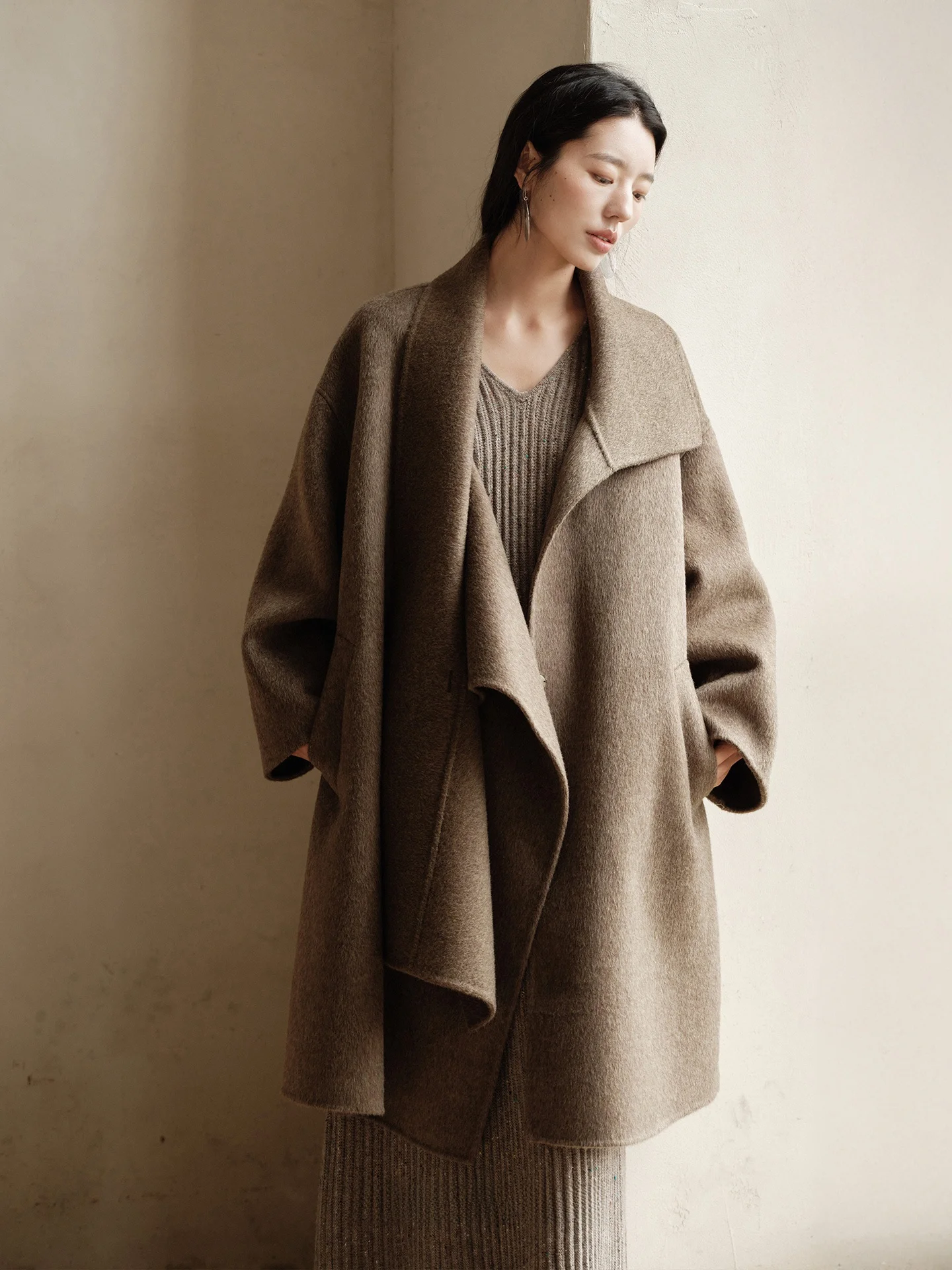 

Handmade Double-Sided Wool Camel Hair Coat Asymmetrical Design Vintage Feel Cowl Ne Long Sve Women's Winter Outerwear