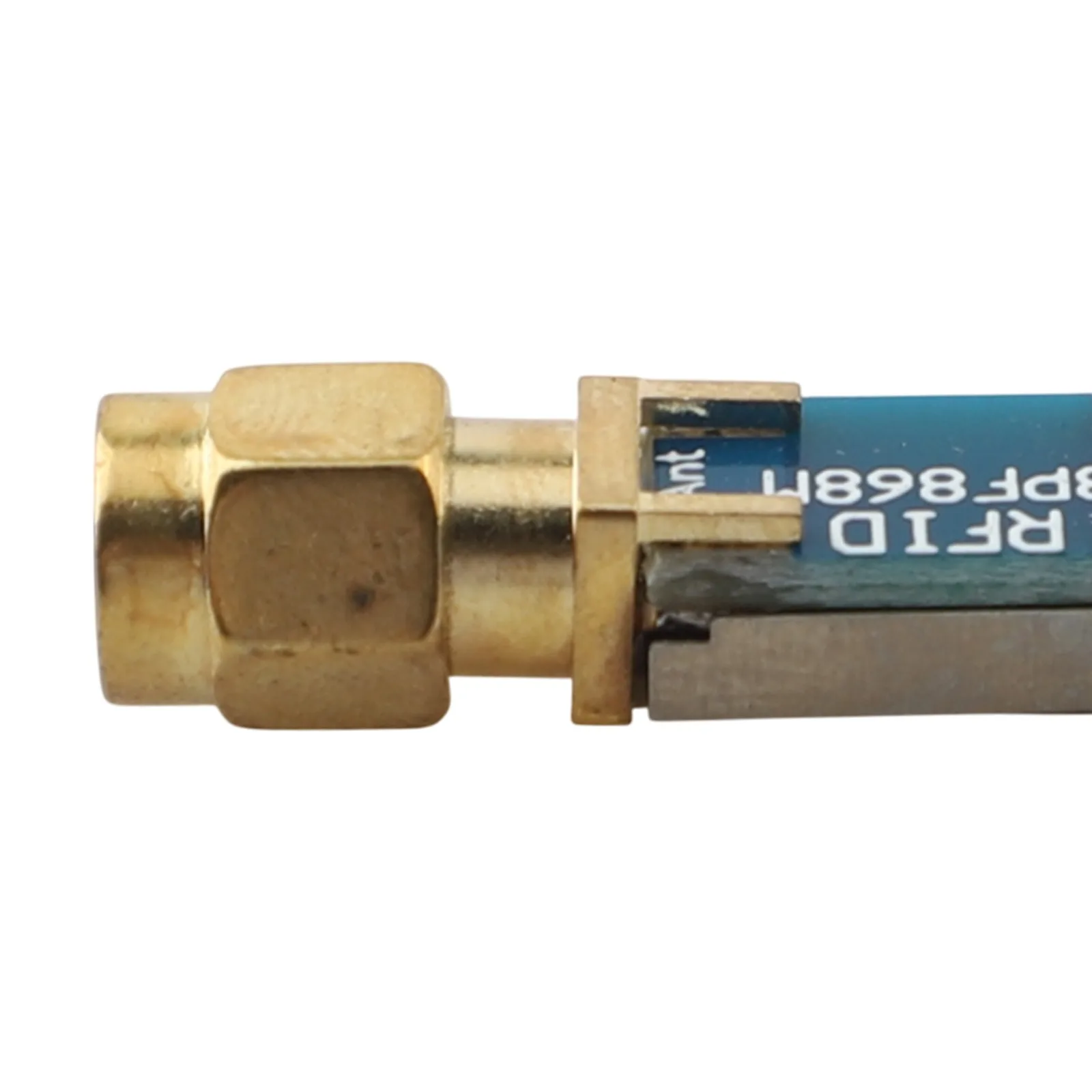 Innovative Design Efficiently Filters Out of Band Signals at the Critical Frequency of 868 MHz for Enhanced Performance