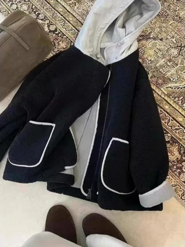 

plus Size Winter Jacket for Women Loose Fit Hooded Fashion Urban Style Long Sleeve Zipper Closure Fleece Lined Retro Contrast...