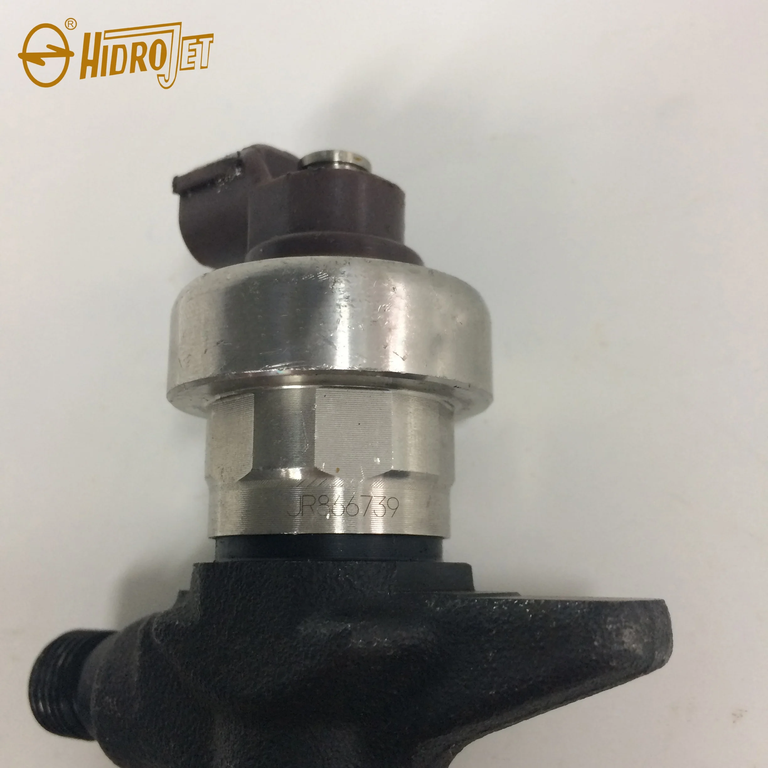 ชิ้นส่วนเครื่องยนต์ดีเซลหัวฉีดน้ํามันเชื้อเพลิง 8-9811-9228-3 หัวฉีด 8- 98119228 -3 สําหรับ 4JJ1