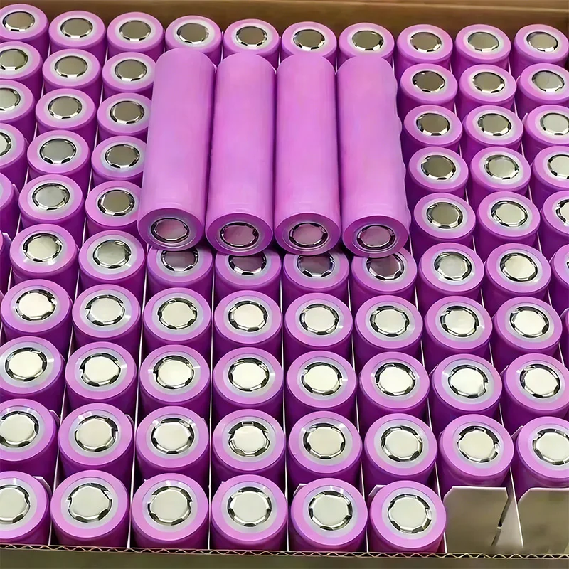 

Аккумулятор 35E 3500 мАч 20А, перезаряжаемый, INR18650 35E, для фонарей MJ1, мощных инструментов, 3.7В, литий-ионный.