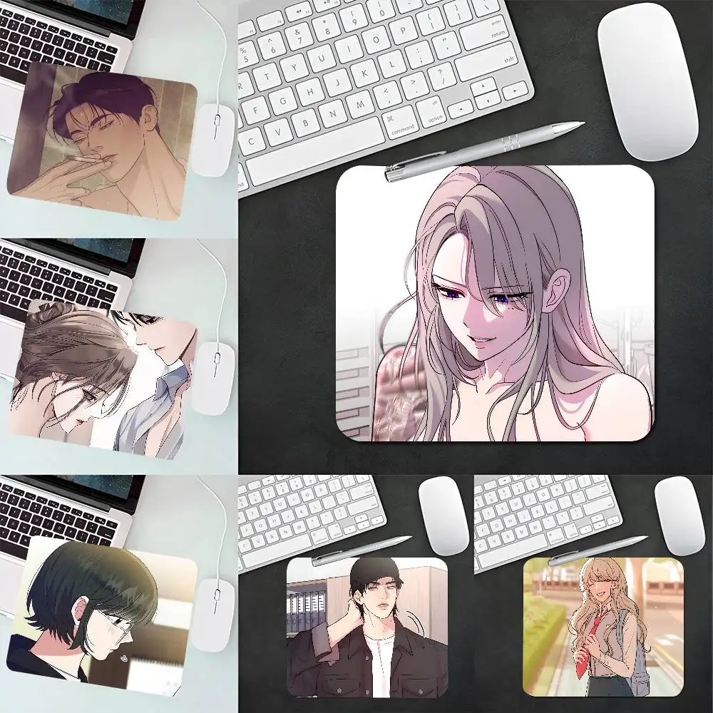 1pc Cute Korea Manhwa Lapel Small Mousepad Keyboard Pad Laptop Cushion Non-slip Deskpad