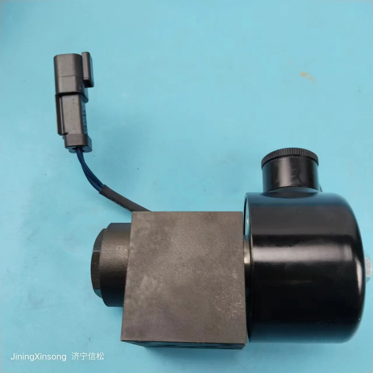 Bulldozer D475A D575A HD325 HD405 WD600 Solenoid Valve 19M-13-21310 419-15-16910