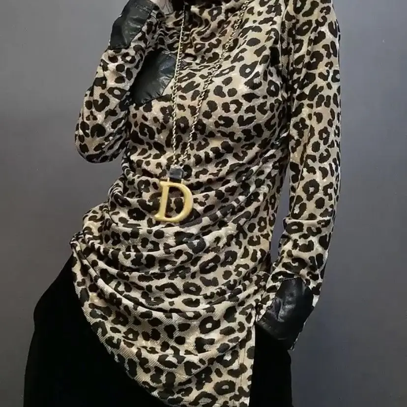 

Fashionable New Style Irregular Slim Mid-length Slanted Leopard Print Base Shirt Turtleneck Casual and Versatile