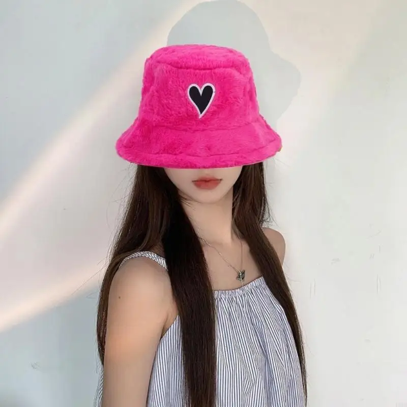 

Heart Patchwork Bucket Hat for Adult Outdoor Wide Brim Plush Fisherman Hat 49MB