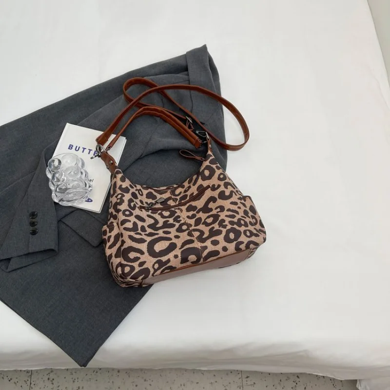 

Лучший суперзвездный показ, элитная минималистичная сумка через плечо, элегантная классическая парижская мода для женщин, модная