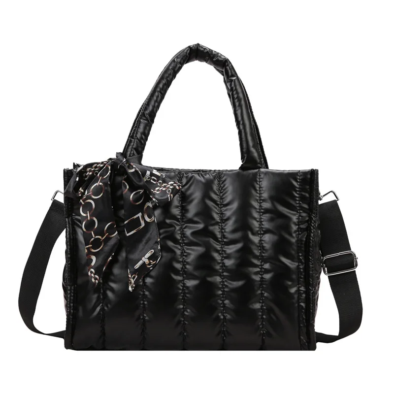 2023 New Winter Designer Handbags Womans Space Bale Cotton Totes Bags Down Feather Padded Lady Shoulder Bag Sac A Main Bolsas