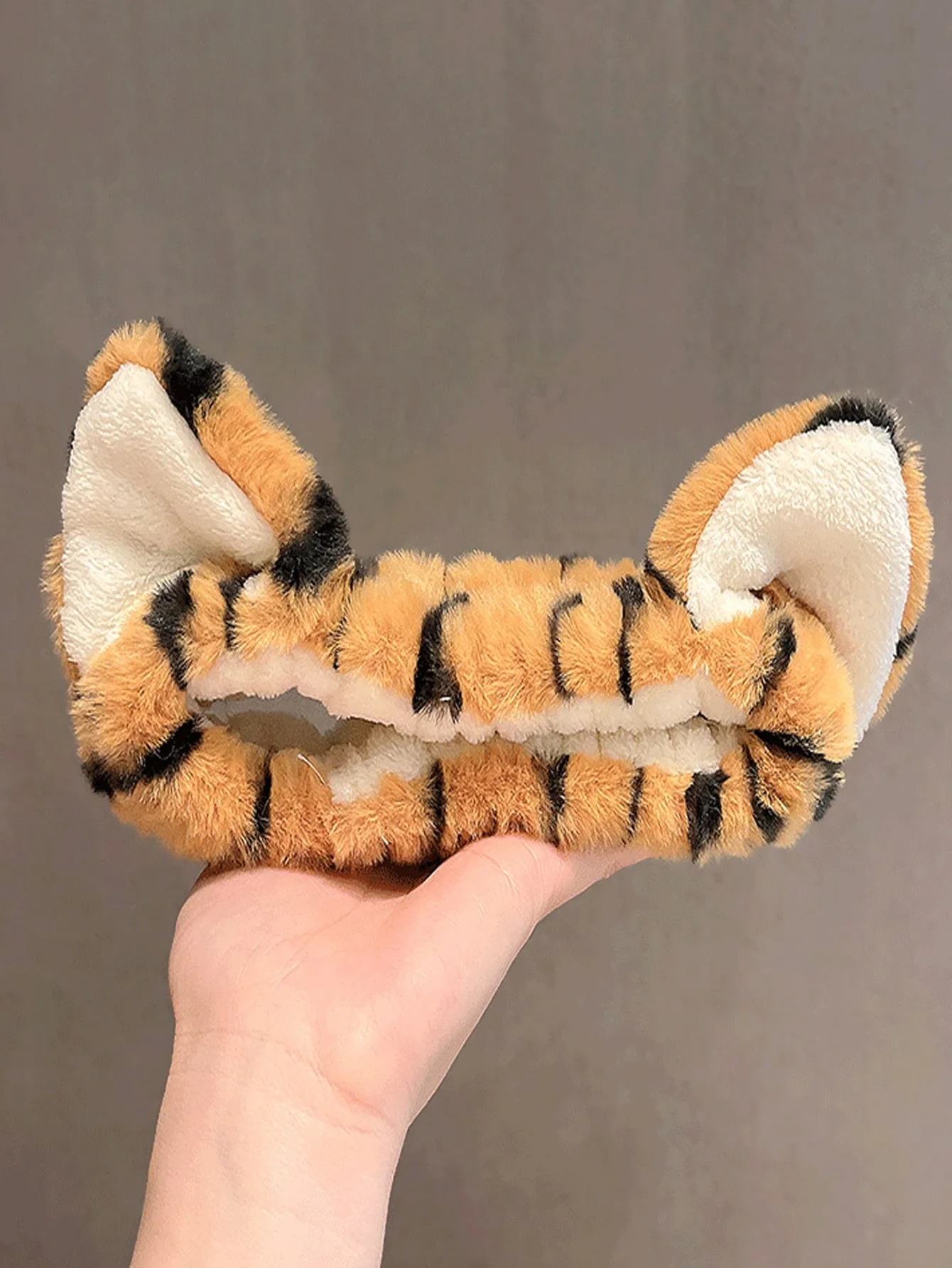 Tiger Print Cartoon Ear Headband For Women Faux Fur Hair Accessory Bath Home Decor - Detail 1