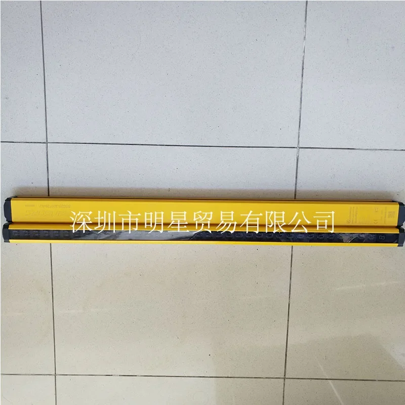 SSG20-300720-NJ Safety Light Curtain Original And Genuine, Fake One Penalty Ten Shanghai SENSORC Letter