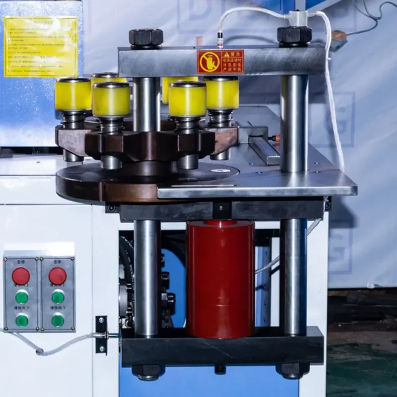 مصنع عالي الجودة صانع قوالب مخصصة بسبار اللكم يموت آلة معالجة بسبار النحاس في المخزون الآن