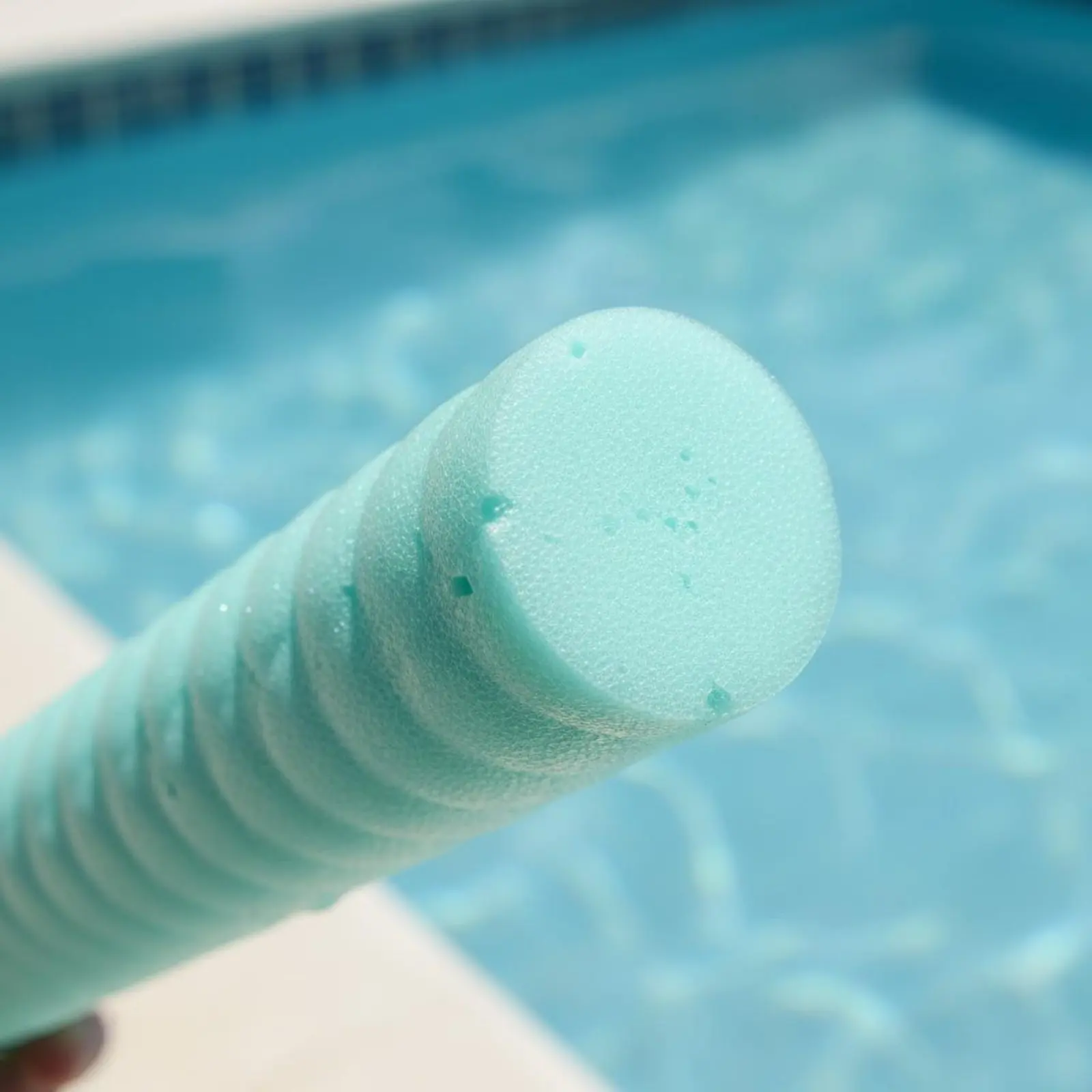 

Pool Buoy Colorful Swimming Buoy Buoyancy Stick Long-Lasting Leg Buoyant Lightweight for Adults