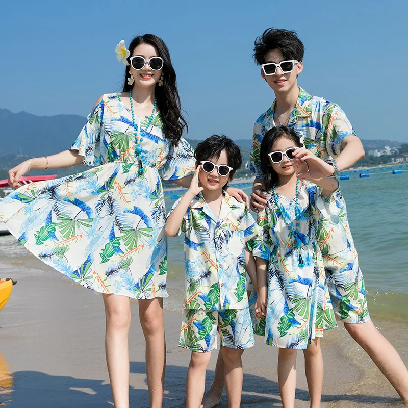 Vacation Couple Look Parent-child Clothes Beach Family Matching Clothing Daughter Mom Resort Dress Son Dad Beach 2 Pieces Sets