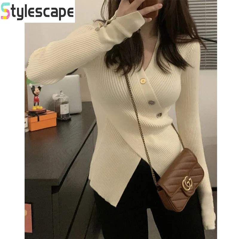 

2025 Autumn New Split Head Undercover Knitted Sweater for Women's Pure Desire Style V-neck Slimming Sweater for Women Cardigan