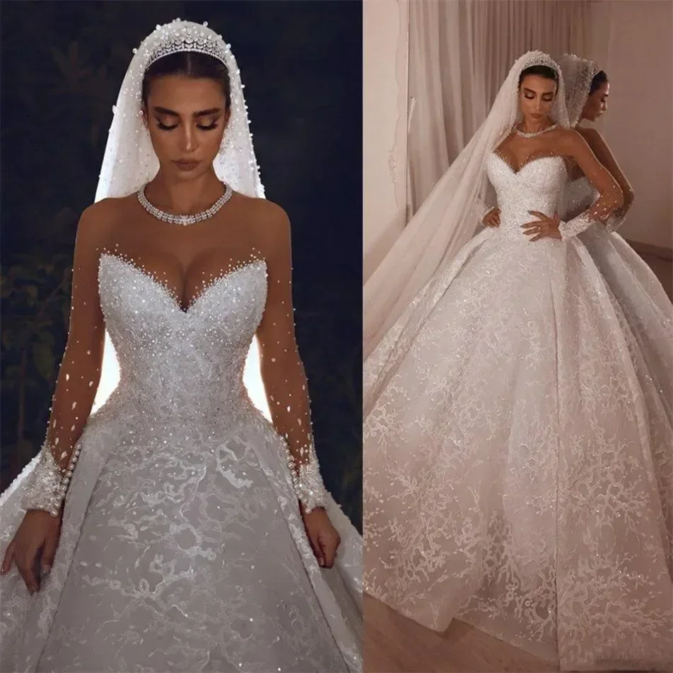 فساتين زفاف عربية فاخرة مخصصة 2025 كريستال شفاف كم طويل دانتيل مطرز زي العرائس Vestido De Novia Robe Mariee