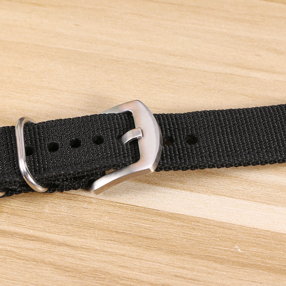 

22MM Waterproof Watch Strap Canvas Replacement Bands for Men Fashion Watchband Most Watches Soft Material