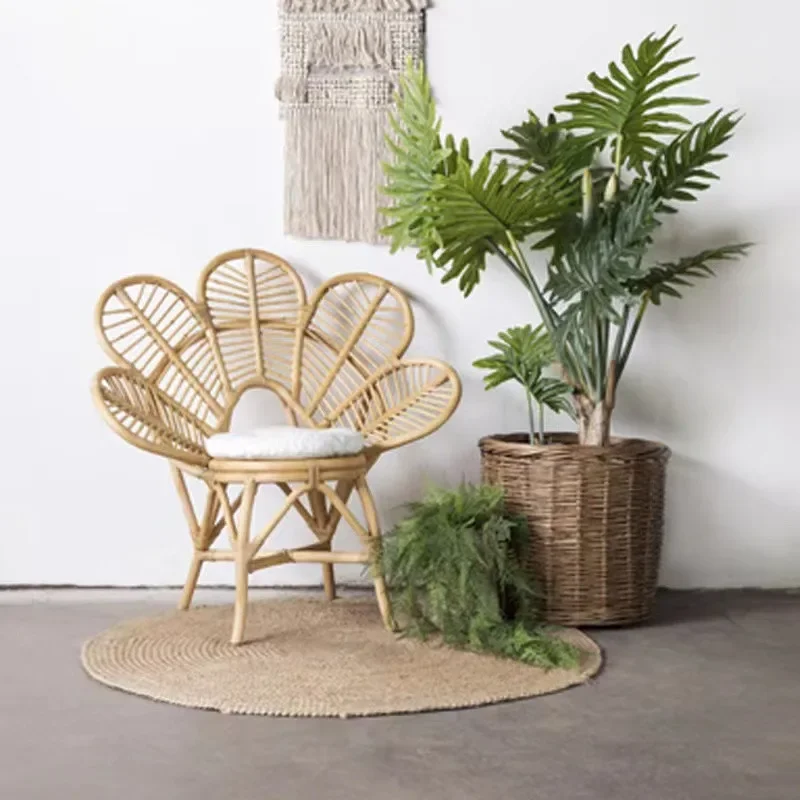 Günstiger Preis Vintage natürlicher Outdoor-Sonnencreme Rattan Korbgeflecht Blume Rattan Terrasse Gartenstuhl