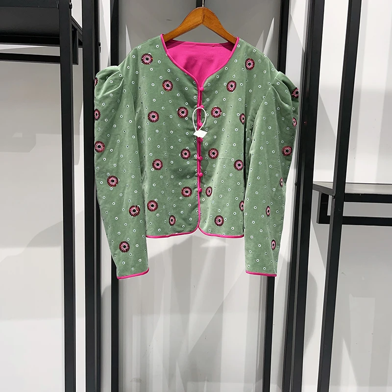 

Женская верхняя одежда на пуговицах с тяжелой вышивкой и блестками, цветочным бархатным сердечком, свободная посадка, обычная длина