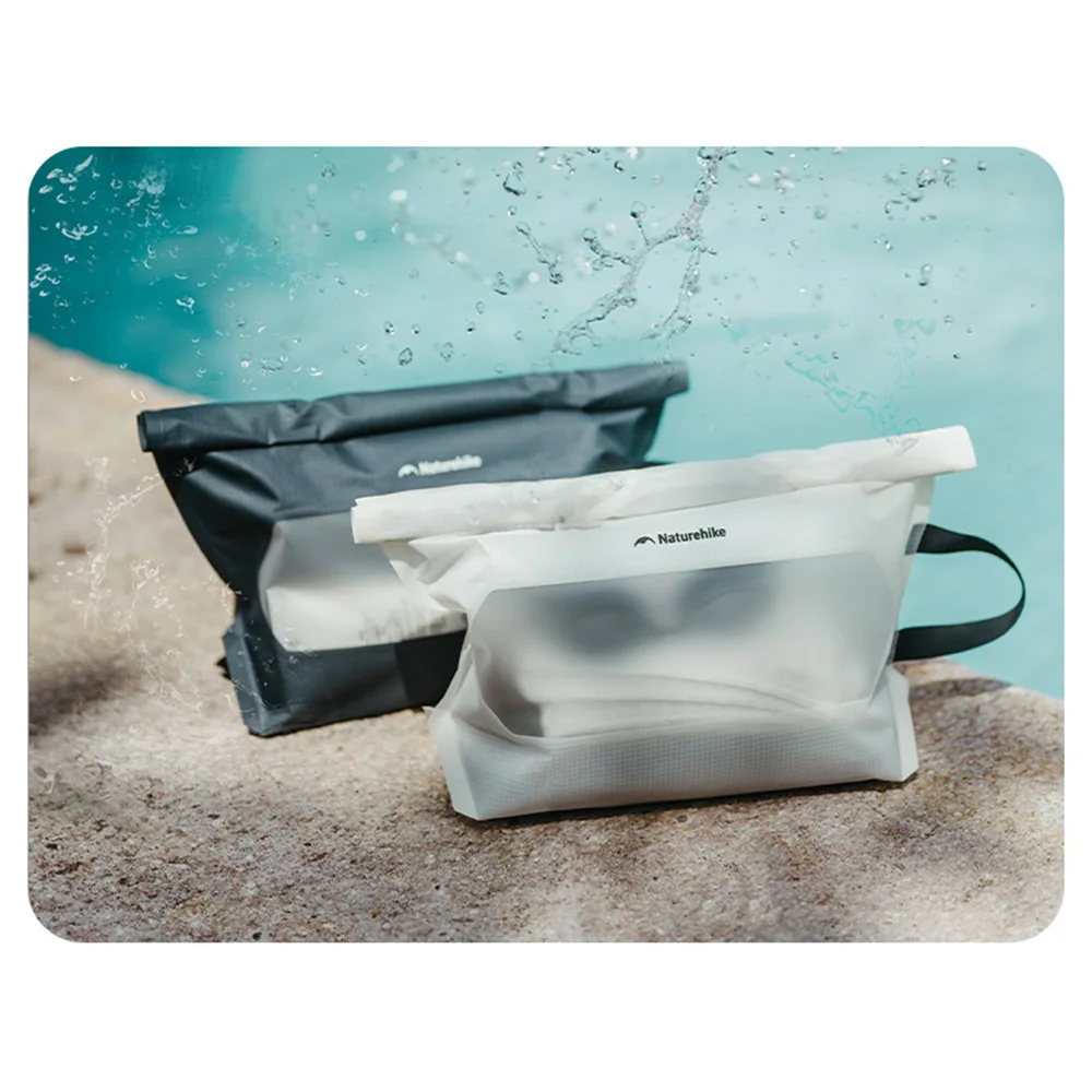 Naturehike Tas Cuci Perjalanan IPX8 Tas Renang Tahan Air Tas Kantong Penyimpanan Makeup Pantai Perjalanan Berkemah Luar Ruangan Ultraringan