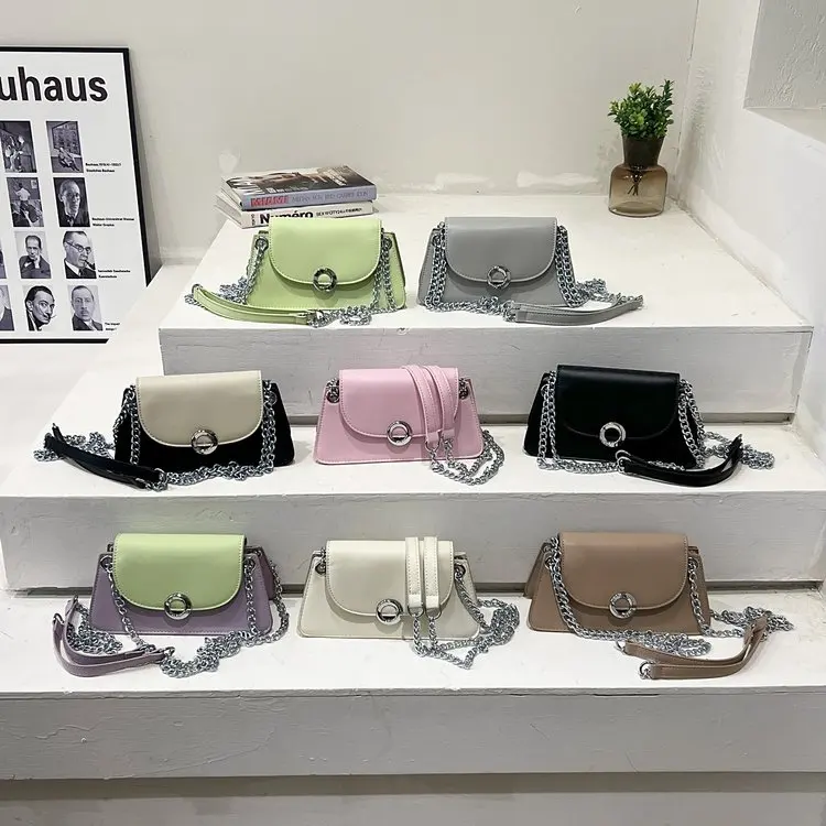 

Free Standing Diaper Bag with Stable Base Stands Upright for Easy Access To Stored Items Anytime