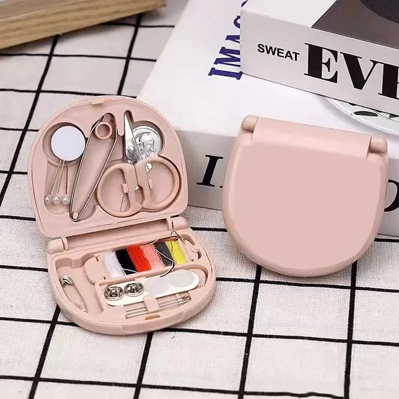 Sewing Kit with Case Portable Sewing Tool Travel Kit Emergency Repair Kit with Threads Scissors Sewing Needles