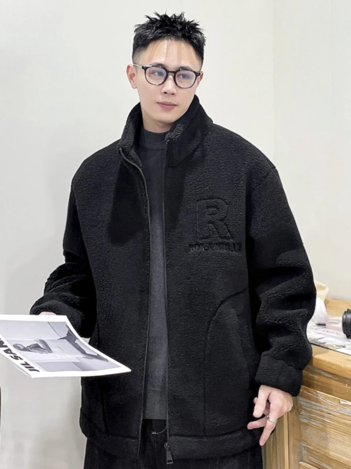 

Warm Stand Collar Fce Jaet Men's Loose Fit Casual Sle Big Size Polyester Fiber Long Sve Zipper Closure Coat