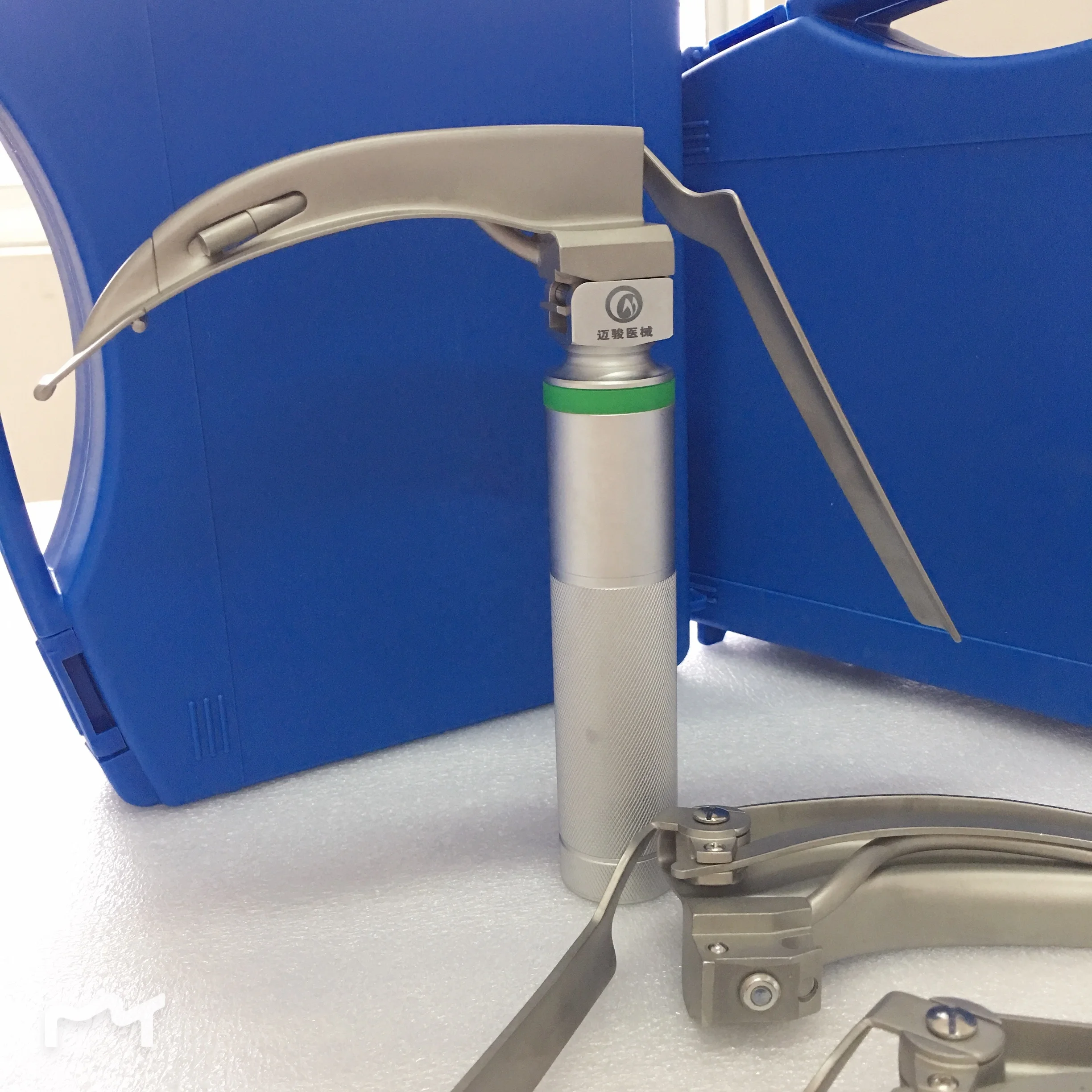 Conventional McCoy Laryngoscope Manufacturer Flexible Tip Laryngoscope Blade
